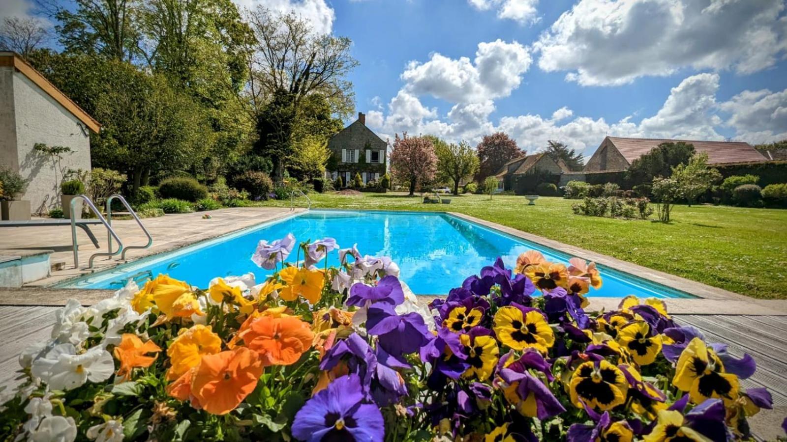 Chailly-en-Biere La Plaine De L'Angelus Bed & Breakfast エクステリア 写真